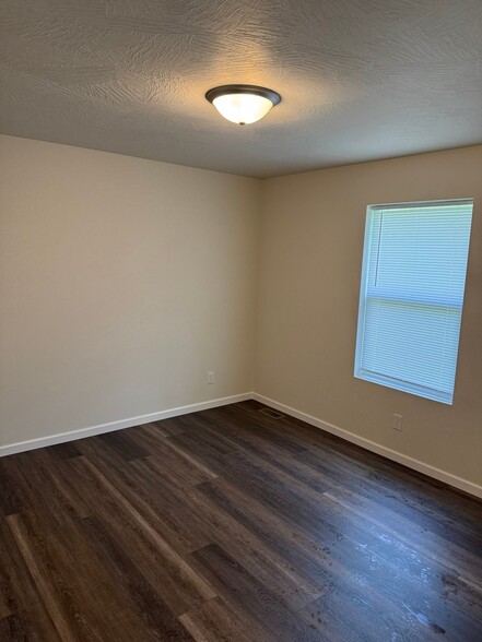 Building Photo - 1845 N Colgate Ave