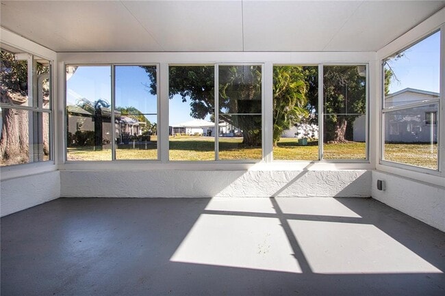 Building Photo - 3807 Joyce Dr