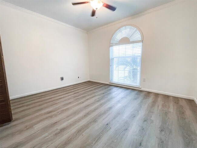 Building Photo - 21603 Park Wind Ct