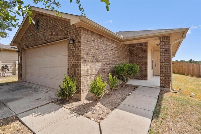 Building Photo - 9009 Southwick Dr