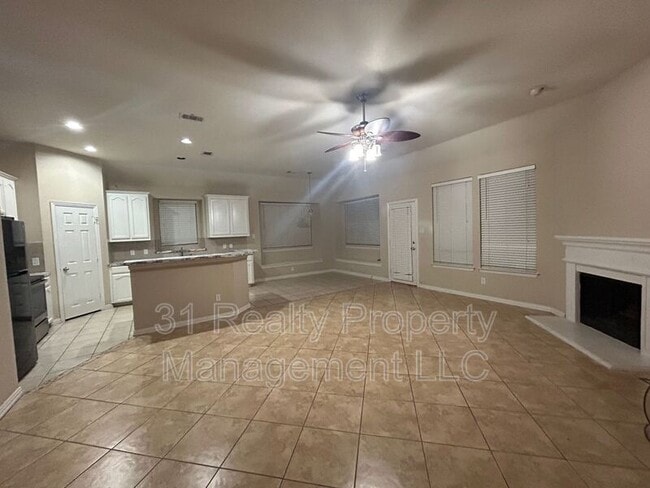 Building Photo - 10228 Ashburn Dr