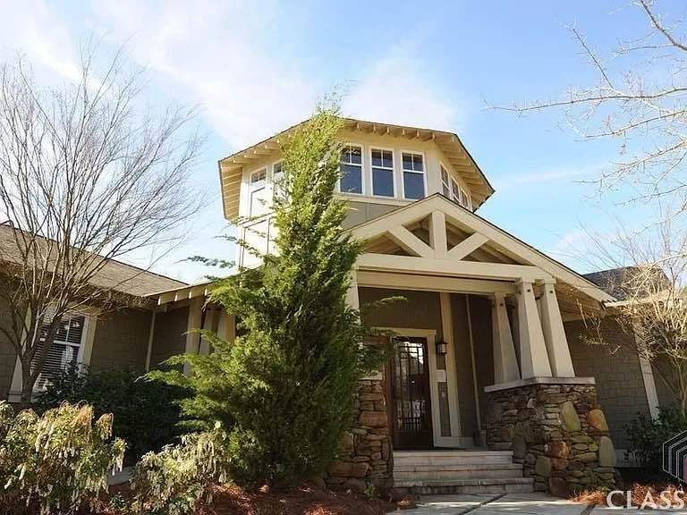 Building Photo - 490 Barnett Shoals Rd