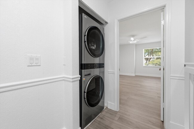 Building Photo - 13380 Georgian Ct