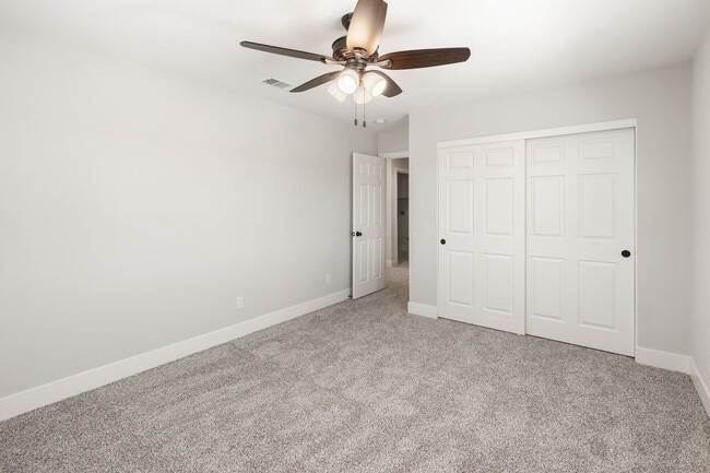 Building Photo - BRAND NEW HOME
