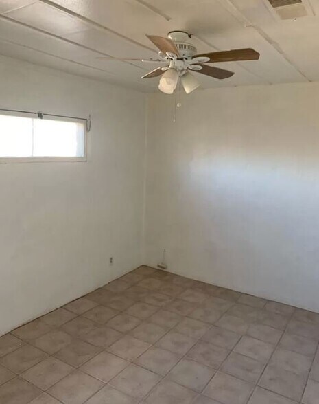Building Photo - 3025 N Richey Blvd