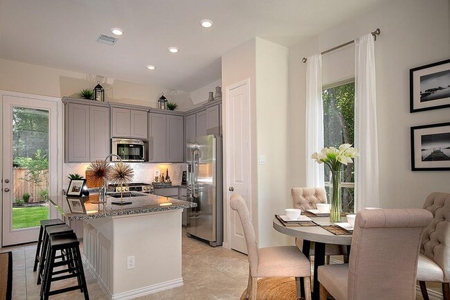 Building Photo - 215 Moon Dance Ct