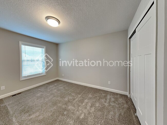 Building Photo - 10916 Zest St NE