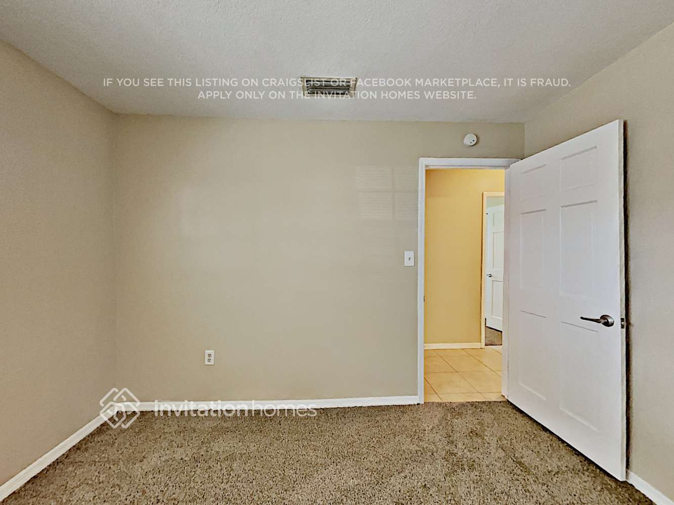 Building Photo - 4407 Orangewood Loop E
