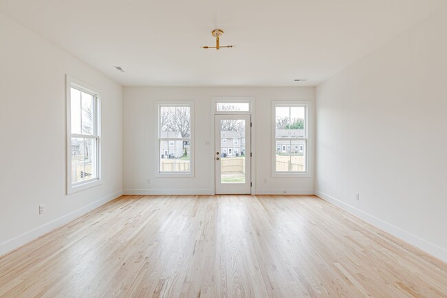 Building Photo - BRAND NEW 3 Bedroom 2.5 Bath Homes Availab...