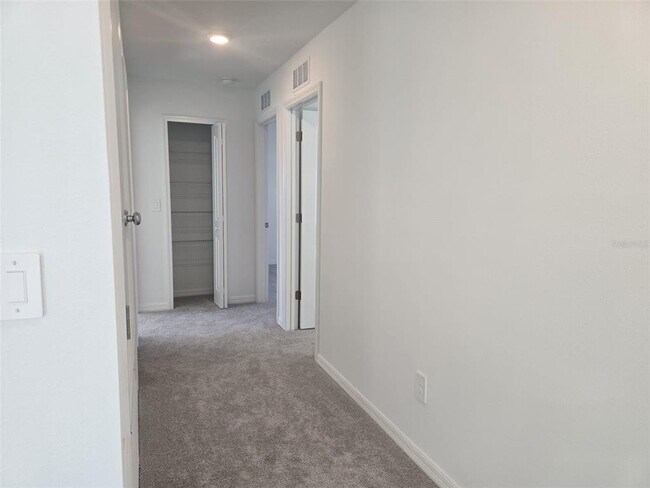 Building Photo - 11490 Brae Wy