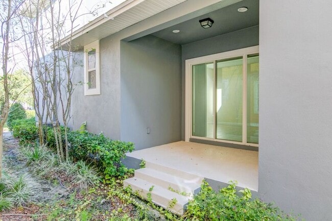 Building Photo - 8567 Pinter St