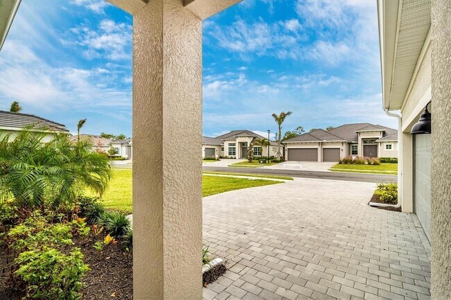Building Photo - 17142 Jadestone Ct