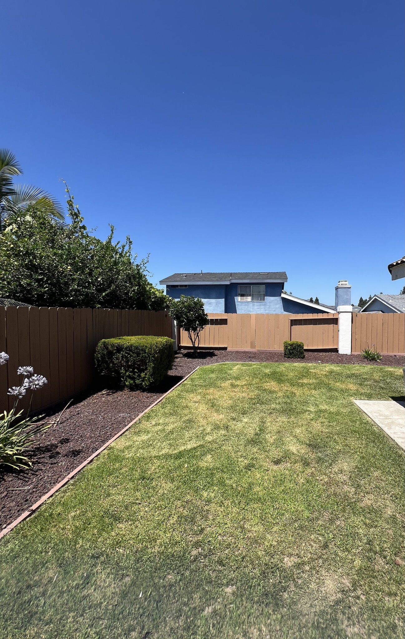 Building Photo - 737 Ashbrook Dr