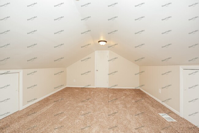 Building Photo - 13310 Saybrook Ave