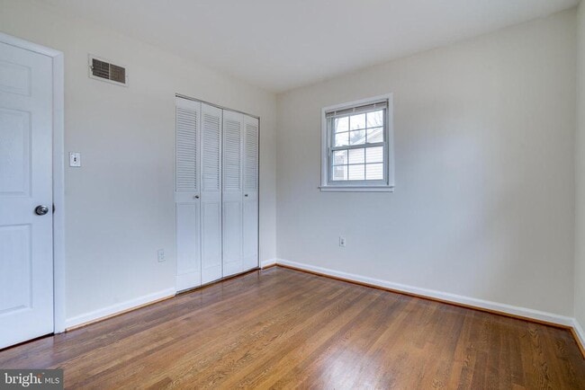 Building Photo - 13636 Greenwood Dr