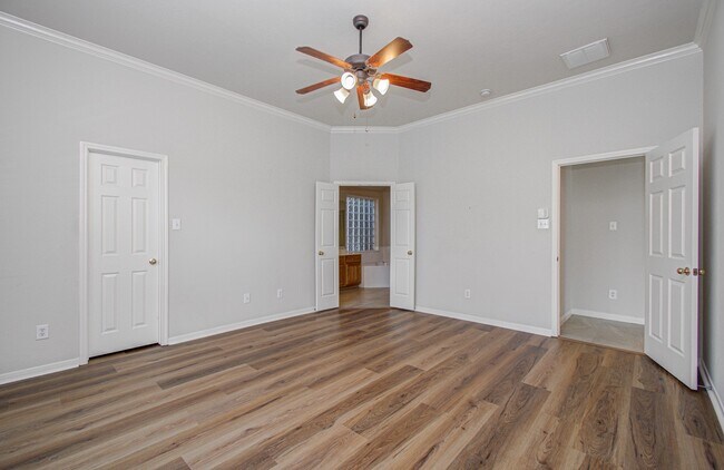 Building Photo - 17611 Emerald Garden Ln