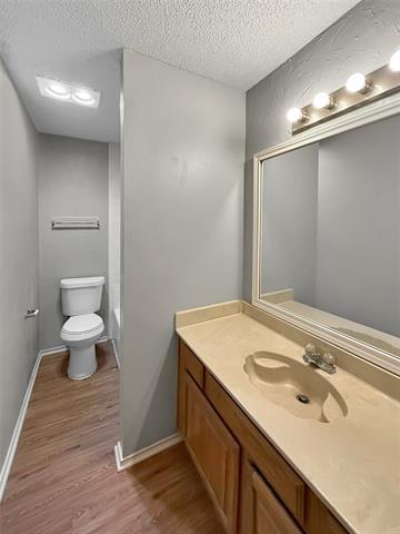 Building Photo - 10205 Lone Pine Ln