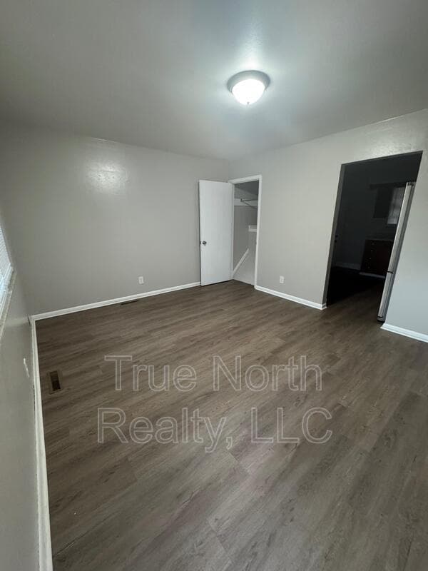 Building Photo - 1861 Agler Rd