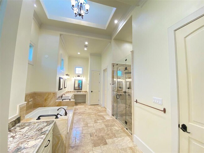 Building Photo - 102 Long Point Cove