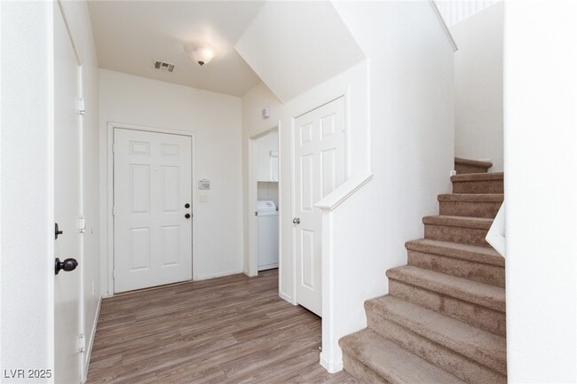 Building Photo - 3636 E Carisbrook Dr