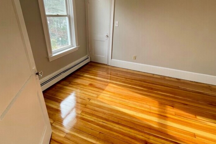 Building Photo - 576 Providence St