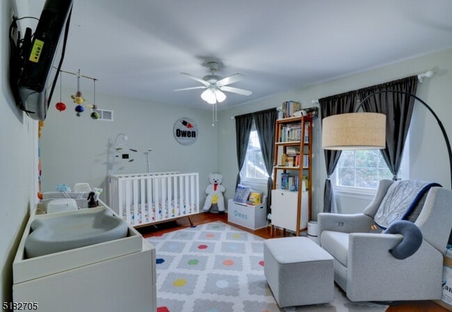 Building Photo - 78 Canterbury Rd