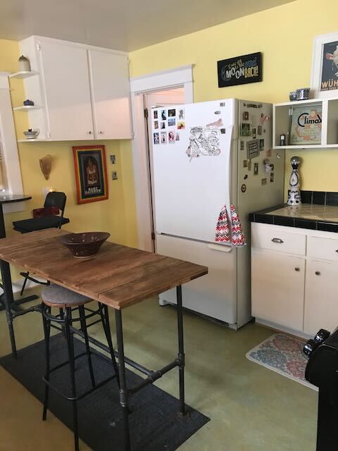 Building Photo - 4112 SE 24th Ave