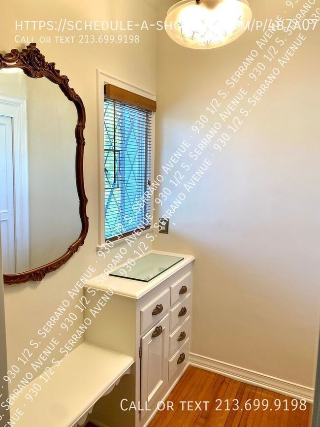 Building Photo - NO SECURITY DEPOSIT+1st MONTH IS FREE-FREN...