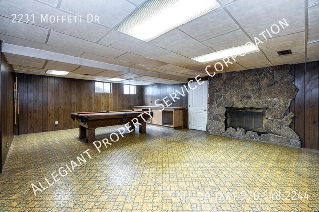 Building Photo - 2231 Moffett Dr
