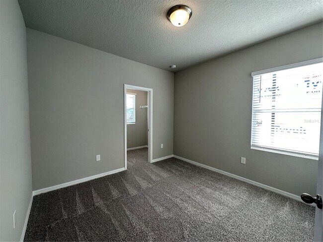 Building Photo - 2460 Gold Dust Dr