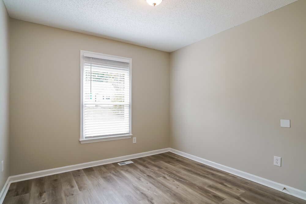 Building Photo - 1109 Ujamaa Dr