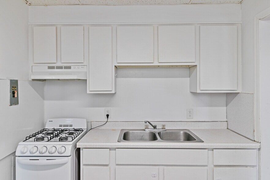 211 N Washington St 211 N Washington St Ypsilanti MI 48197