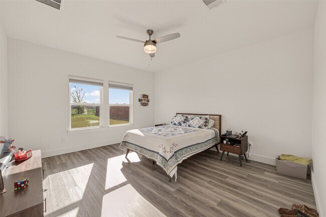 Building Photo - 3415 Dursley Landing Ct