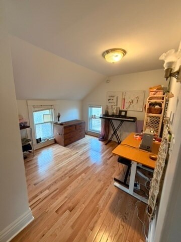 Building Photo - 425 5th St