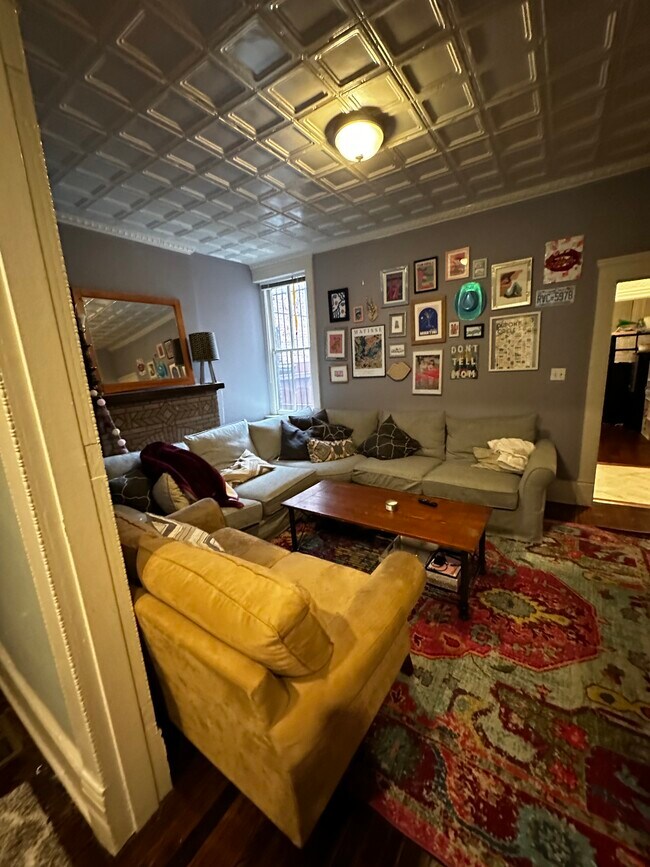 Building Photo - 1830 Swann St NW