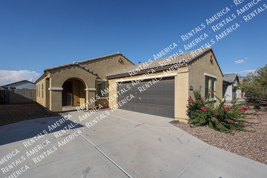 Primary Photo - 932 Kachina Dr