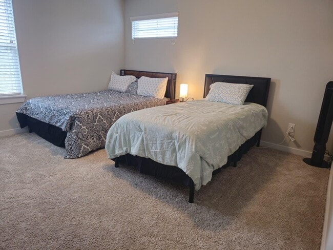 Building Photo - 5639 Silverleaf Oak Ln