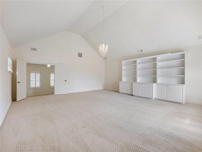 Building Photo - 5831 Choctaw Ln