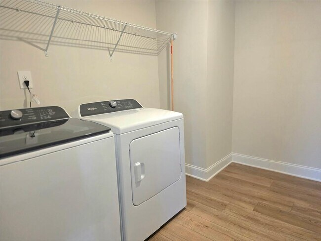 Building Photo - 2999 Sweet Red Cir