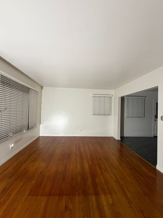 Building Photo - Charming South Gardena Home with Updates and Spacious Outdoor Living