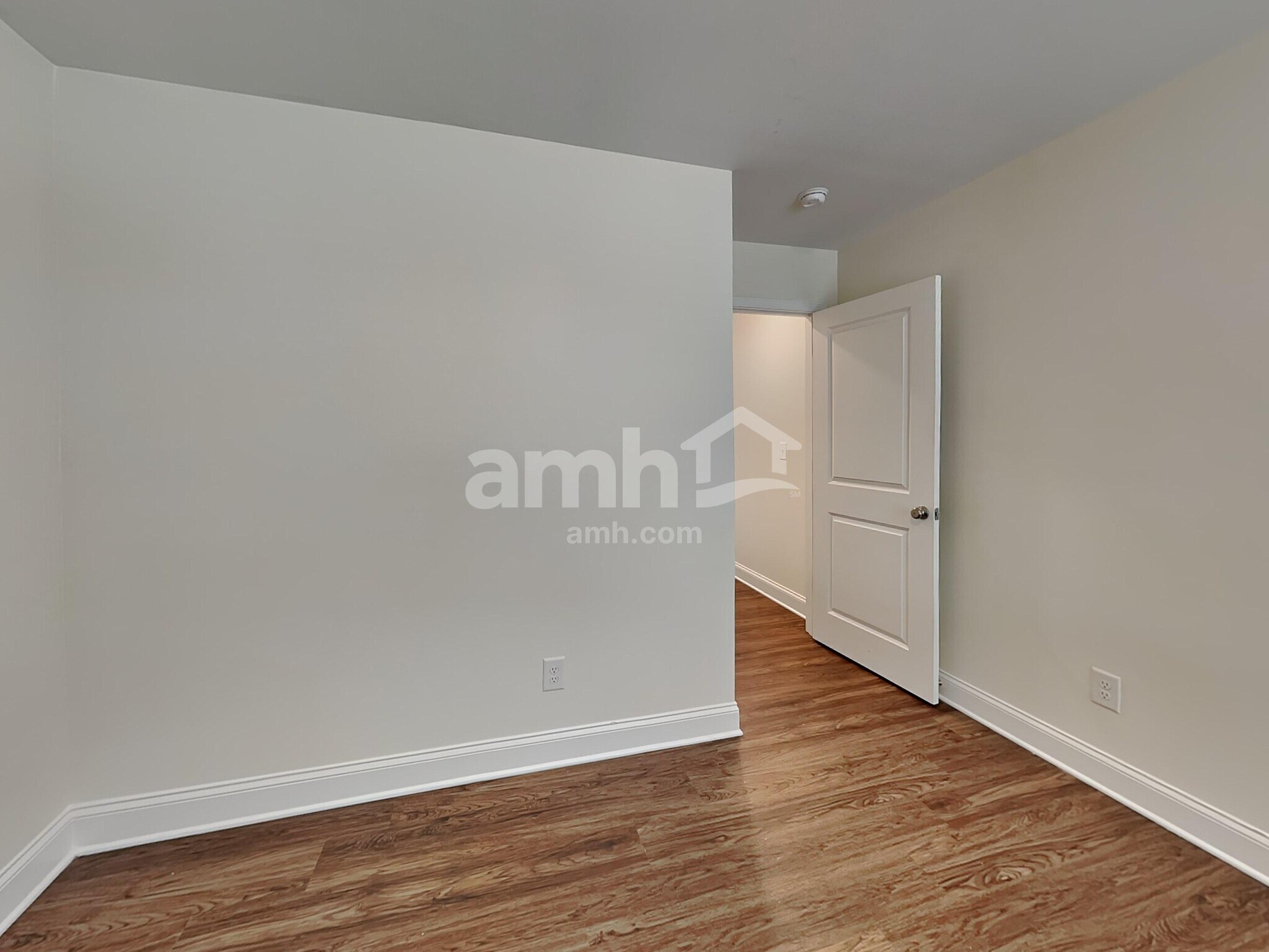 Building Photo - 3401 38th St NW