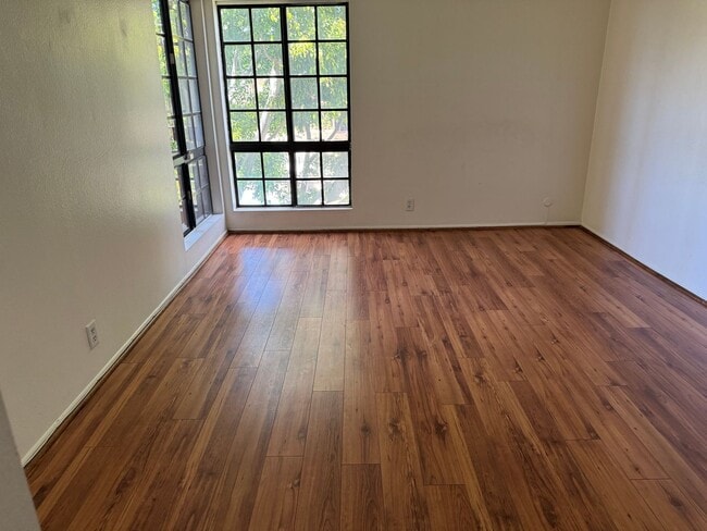 Building Photo - HARBOR MANOR CONDOS! ACROSS FROM HARBOR UCLA MED CTR IMMACULATE  2 bdrm 2 ba. CONDO FOR LEASE!