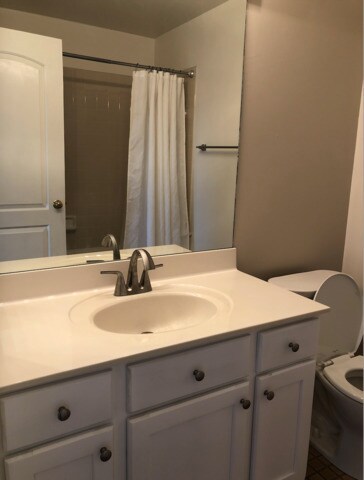 Building Photo - 1238 Ballantrae Pl