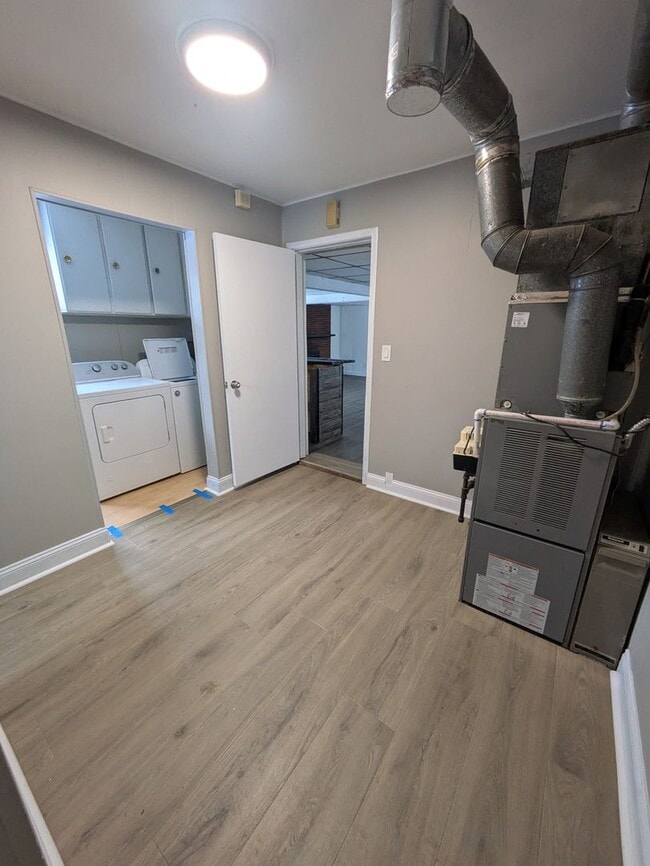 Building Photo - Beautiful Ranch in Prime Clarkston Location