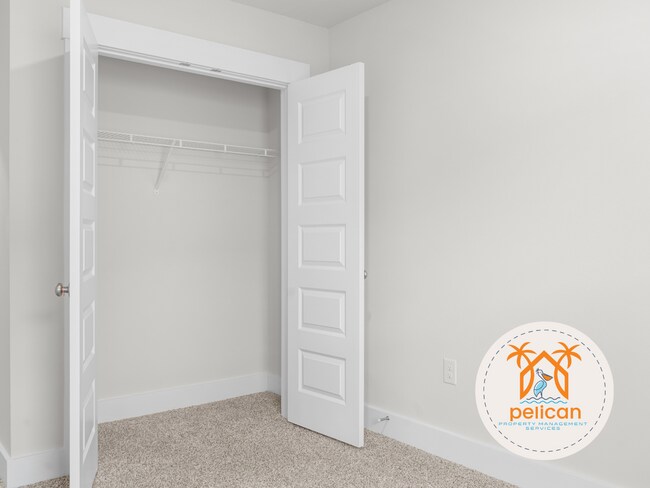 Building Photo - Modern 3-Bedroom Townhome in Gated Community