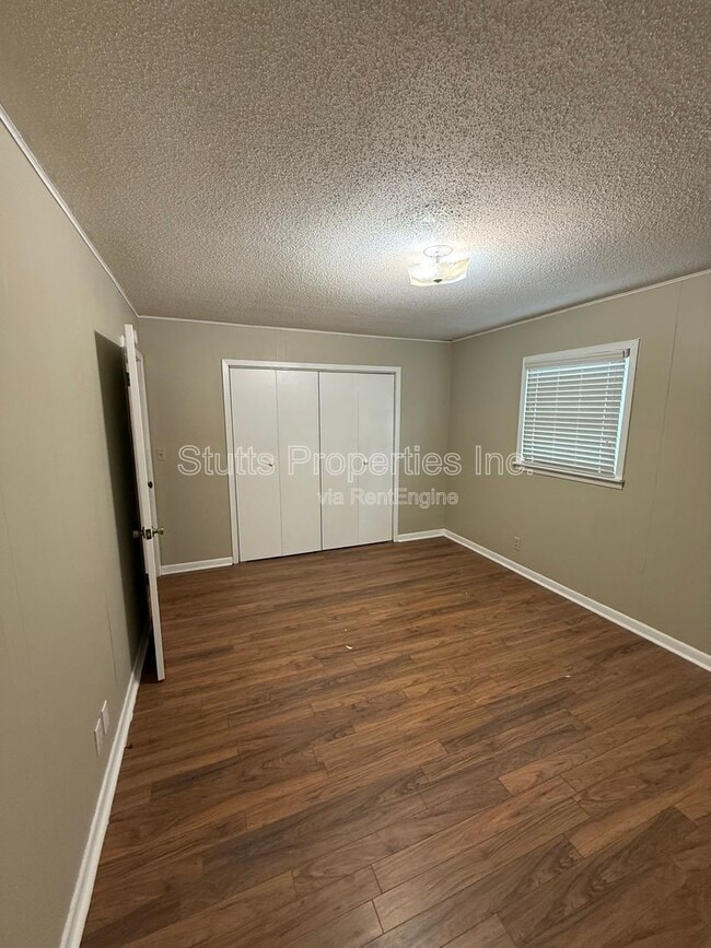 Building Photo - 3575 Co Rd 154