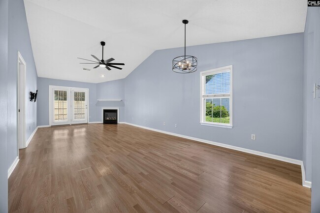 Building Photo - 116 Waverly Point Dr