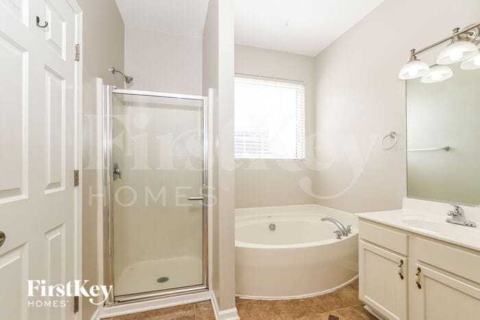 Building Photo - 224 Brycewood Dr
