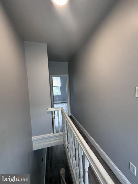Building Photo - 4139 Cambridge St