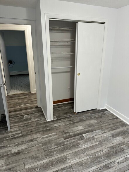 Building Photo - 54 Woodland Rd